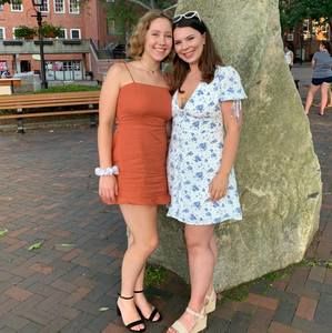 Meet your Posher, Alexandra